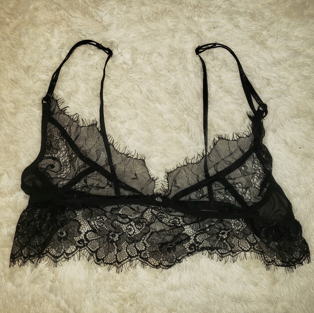 NWOT Shein bra and panty set, small - Picture 4 of 5